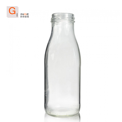 200ml Round Glass Milk Bottle with Lids and Straws